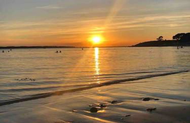 TY REFUGE 2 à 4 vacanciers Terrasse Plages et Commerces à pied Parking - Foto 18