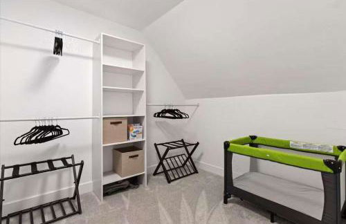 15 min to Boulder Rope Course Hot Tub & Views - Photo 12