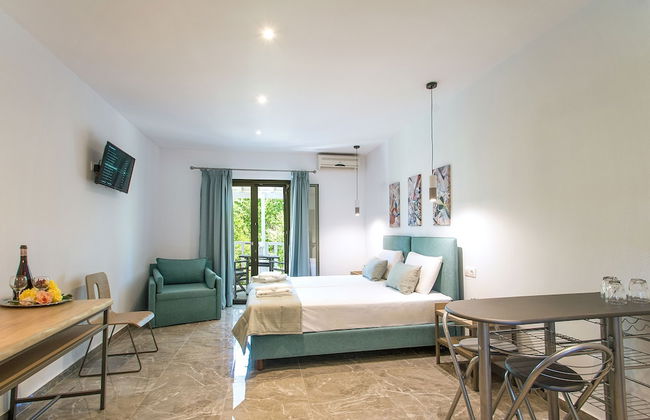 3 Goddesses - Foto 2