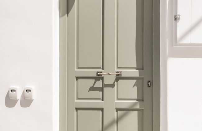 aniko suites White Alley - Photo 43