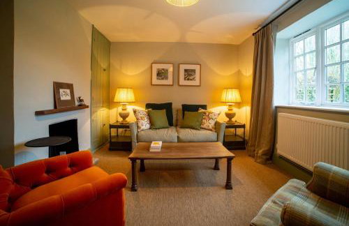 Luxury 2 Bed Woodland Cottage on Rewilding Estate - Foto 2