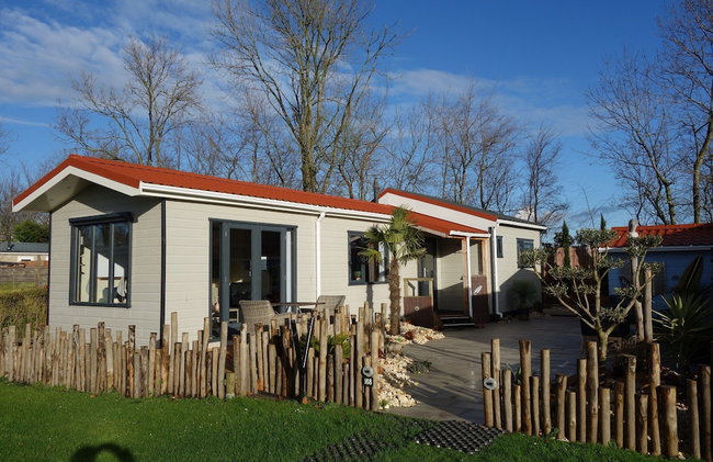 Chalet in Goedereede Near North Sea Beach - Foto 31