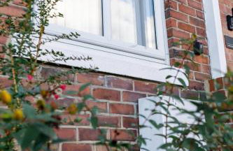 Bright and Well-Kept 3-Bed Property! Free Parking - Foto 12