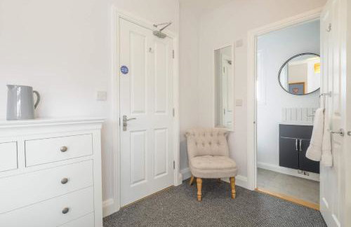 Modern 4-Bedroom Detached Home in Central Cambridge with Parking - Foto 23