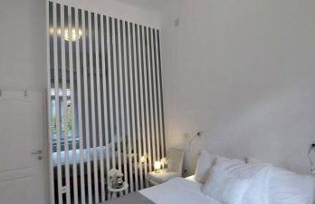 Luxurios and historic apartment "Shine" - right on the Main Square - Photo 78