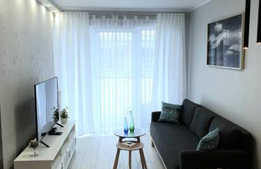 Private Apartment, Aircondition, HD TV pl & de, WiFi, Garage, fully equipped, near beach - Foto 2
