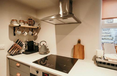 Sledbank Cottage in the Hill, Silecroft an ideal base for a romantic break with hot tub - Foto 10