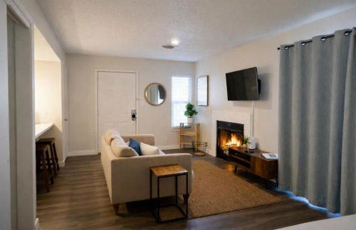 King Bed * Down Town * Comfortable Studio Apt. - Foto 7