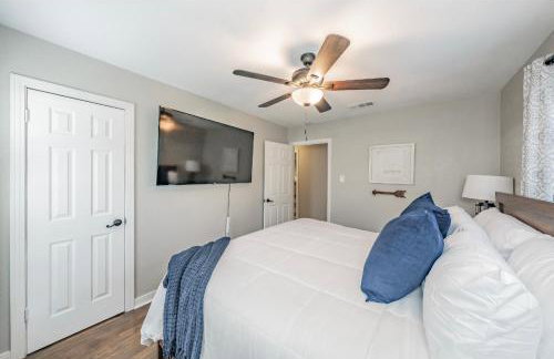 KING BED-Pet Friendly- Sleeps 7- Close to Everything-TCU-Magnolia-Cultural District-Hospitals-At&T Stadium - Foto 7