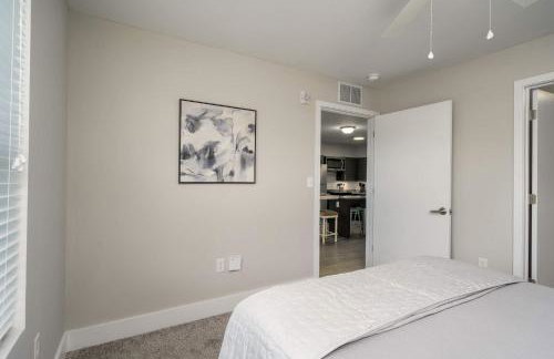 5th Quarter at Watercress- 0 9 Miles to UA- 2 BR 2 BA- Riverfront - Foto 25