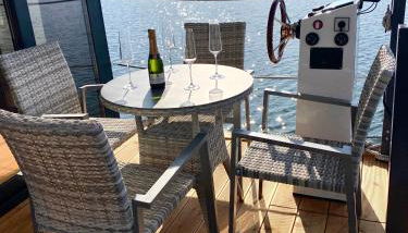 TraumZeitBoot Jutta - exklusiver Festlieger in perfekter Lage am Scharmützelsee Bad Saarow - Foto 4