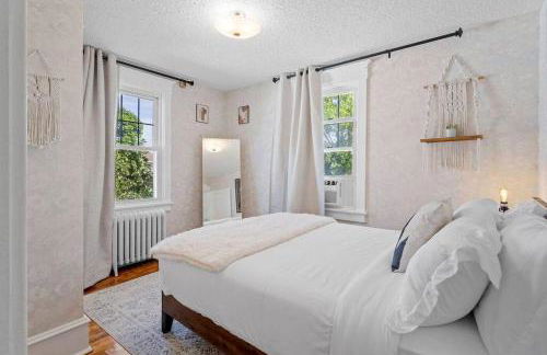 AC 6BR 2BA Quiet Retreat Central Location - Foto 58