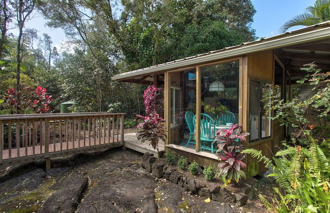 Peace Of Paradise 1 Bedroom Cabin by RedAwning - Photo 14