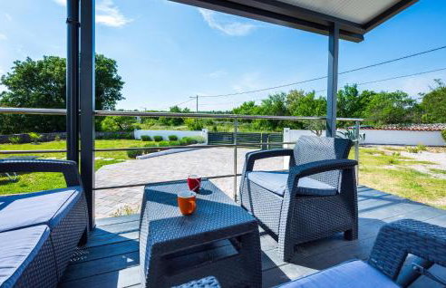 Gorgeous Home In Koromacno With Wifi - Foto 12