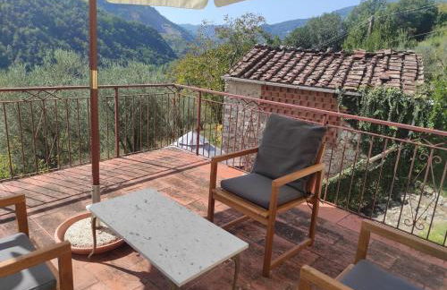 Traditional Tuscan Farmhouse Lucca District - sleeps 6 - Foto 7