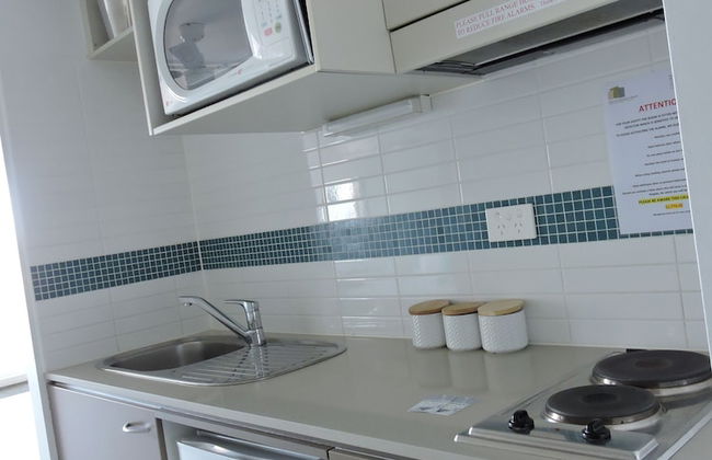 BASE Holidays - Ettalong Beach Premium Apartments - Foto 18