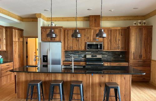 The Lodge at Pine Cone Lodge for Large gatherings! - Foto 42