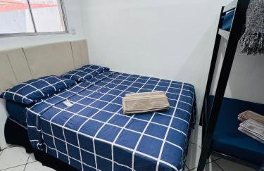 Charmoso e aconchegante espaço a 1 km da praia - Foto 6