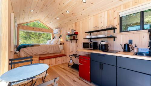Aurora Nook-Cabin with Shower & Queen Bed - Foto 3