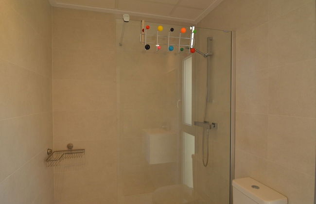 Sunny Villa With Fenced Garden - Foto 17