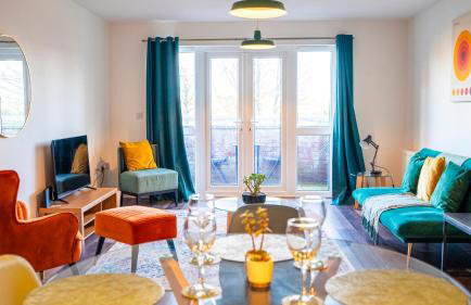 Piazza 2 bed 2 bath APT close to Cardiff Bay and WMC with Private Parking - Foto 1