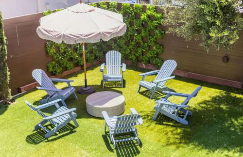 Little Italy 3BD Home with Huge Patio & Backyard - Foto 29