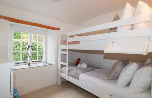 2 Rose Cottage - Photo 8