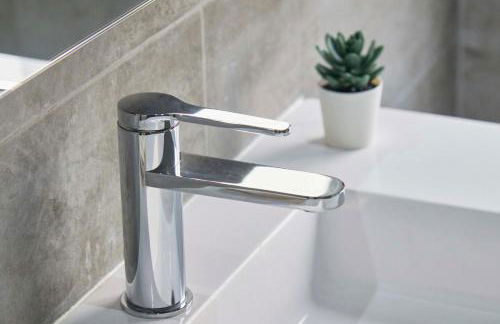 Spacious & Light-Filled 4BR Apartment By TimeColer - Foto 33