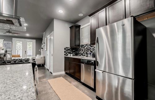 Austin Retreat Hot Tub and Relaxing Patio - Foto 14