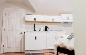 Joynest Loft - Private Entry & Bath - Foto 15