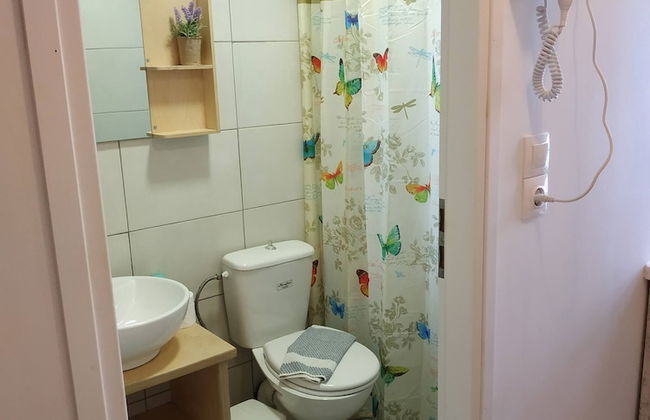 Small Apartment For 3 Pers 70meters From The Beach - Photo 22