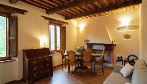 Tuscan Farmhouse in Castiglione di Garfagnana with Garden - Foto 5