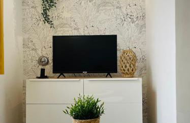 BE MY APPARTS, Studio de charme "LE CARILLON", DOUAI, Coeur de ville - Foto 10