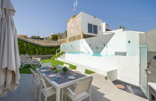Villa in Maspalomas with Private Heated Pool - Foto 36