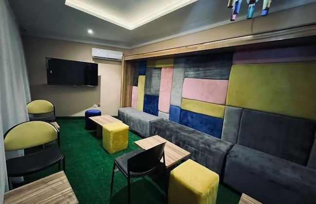 Kiki's Home and Apartments - Foto 34