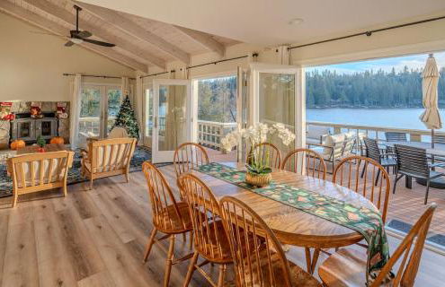 Lakefront Villa with 180 degree view private dock and boats - Foto 15