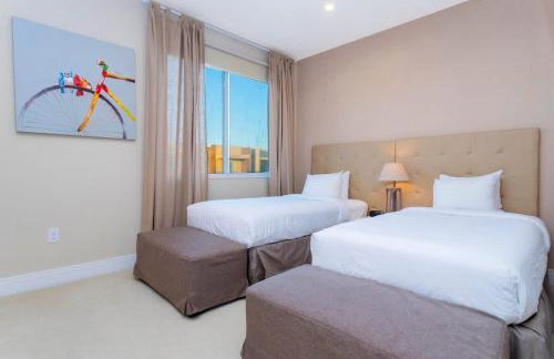 Stunning 4Bd Close to Disney @ Magic Village 7614 - Foto 94