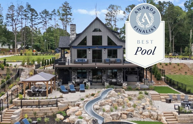 Gray Fox Lodge by Avantstay Waterslide Pool, Theater Sleeps 21 - Foto 1