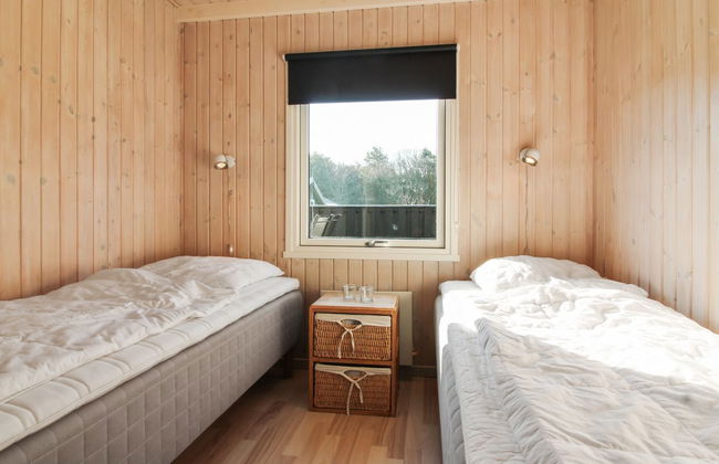 "Harriet" - 800m from the sea - Foto 24