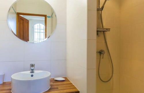 Belle villa provençale piscine terrain - Photo 16