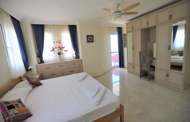 Villa Ruya,with Swimming Pool & Stunning sea Views - Photo 2