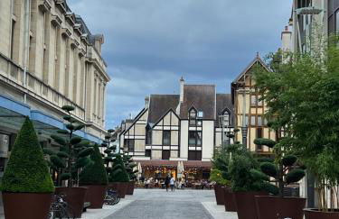 Coeur du centre ville, haut prestation avec Parking - Photo 10