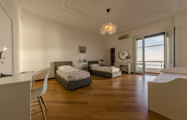 JOIVY Fronte del Mar Seaview Apartment Casaregis - Foto 12