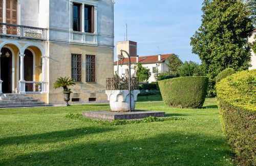 Villa Liberty Venezia -Jacuzzi, gardens, parking - Dimora Storica a soli 20km da Venezia - Photo 11