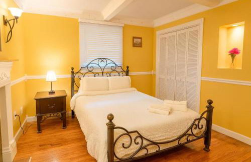 Large Villa 5 Beds, 3 Baths, Firepit, Cozy Stay - Foto 34