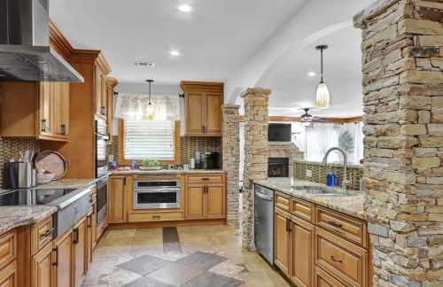 Big 6BR,4BA Home w 10-Car Parking for CrewsGrps - Foto 55