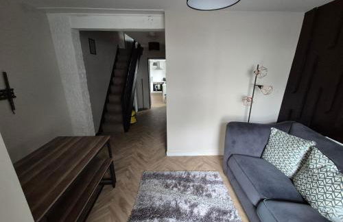 Comfortable 4BR Home Near Swansea Centre - Foto 3