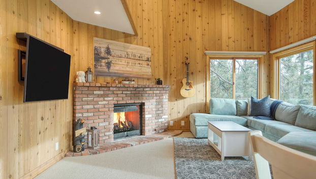 Arrowhead Lakeside Escape by Avantstay 3min Walk to Lake, Private Beach Access - Photo 4, Interior