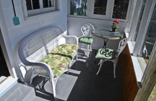 #1 - Cedar Village 2 Bedroom Cabin by RedAwning - Foto 9