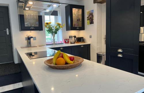 The End House at The Old Farmhouse - Photo 8